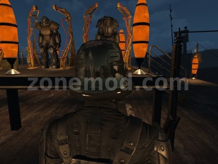 Серый боевой шлем